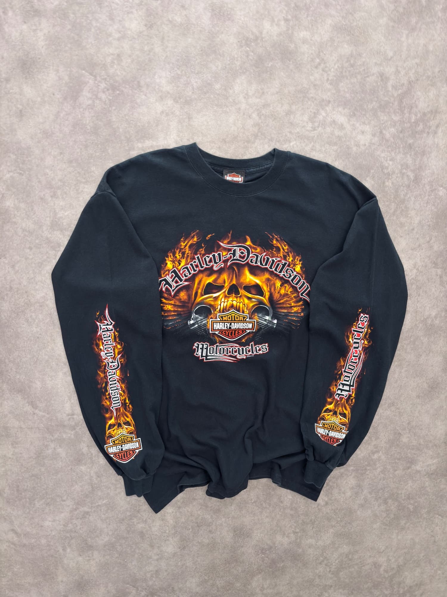 Harley Davidson Vintage Harley Davidson Longsleeve Flames - Very Good - M (No tag) - Fabricsonder
