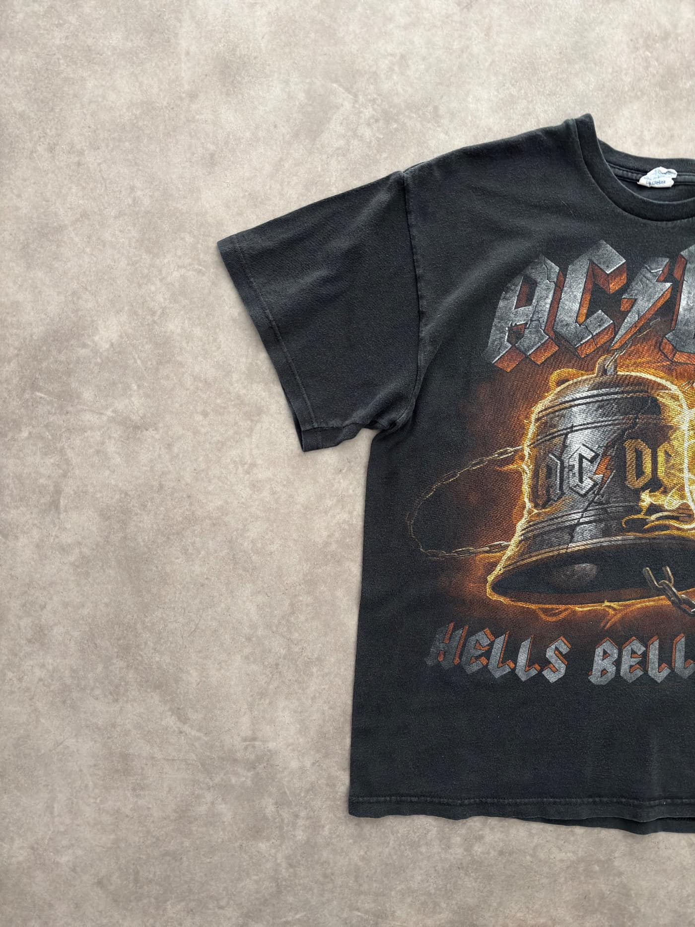 ACDC Vintage ACDC T Shirt Sunfaded Black Made In Mexico - view 2 - Fabricsonder