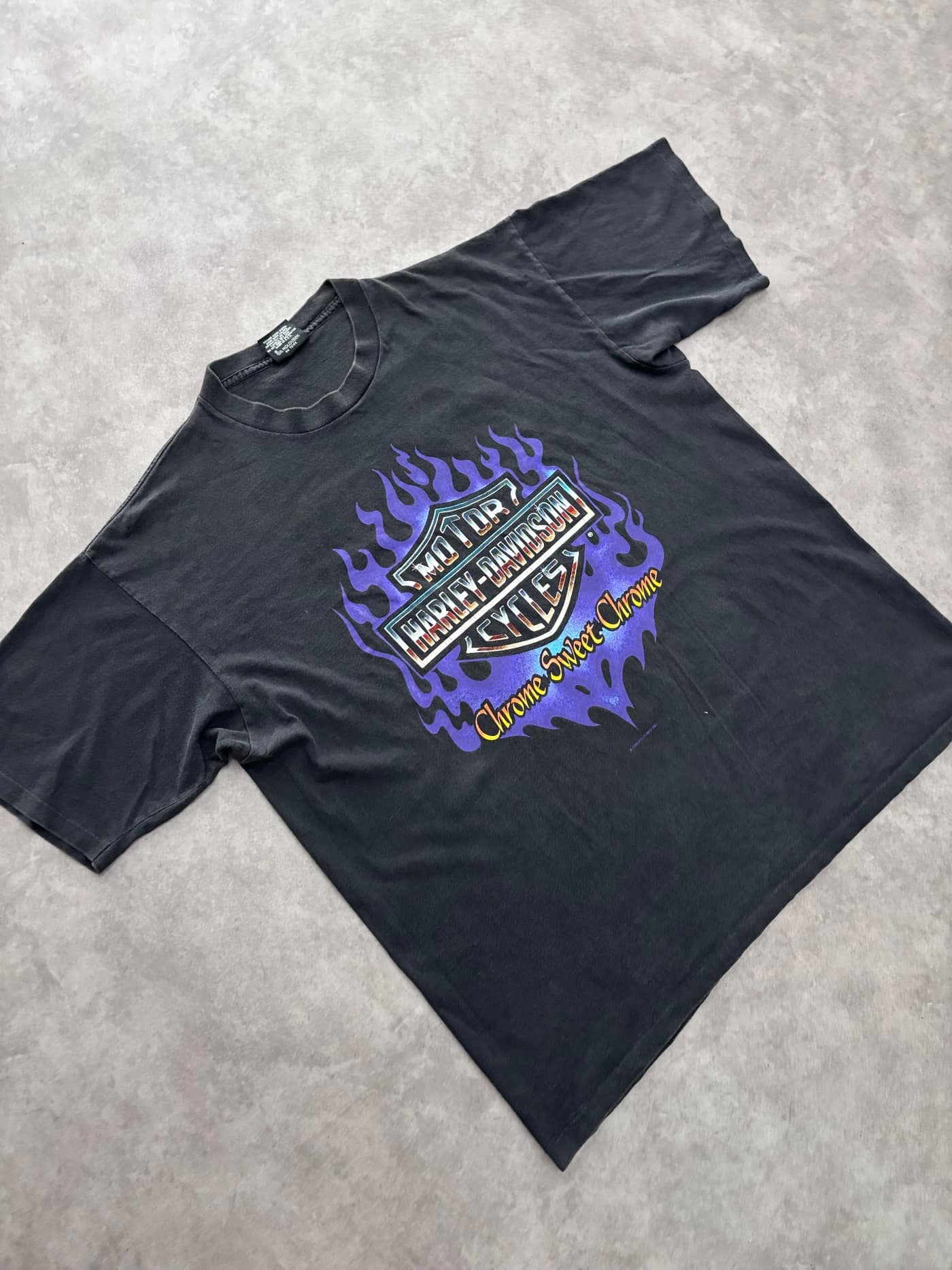 Harley Davidson Vintage Harley Davidson Grail Chrome Sweet Chrome - view 2 - Fabricsonder