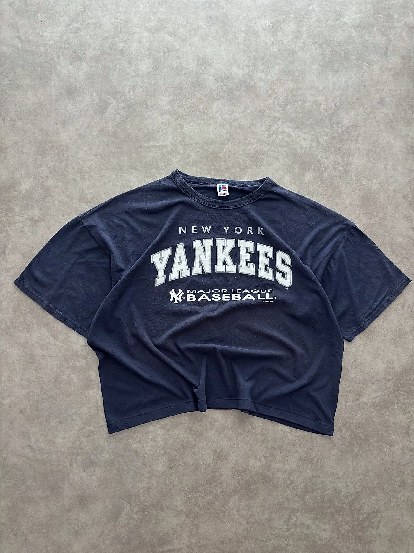 Russell Athletic Vintage Russell Athletic Cropped Boxy T Shirt Yankees - XXL - Fabricsonder