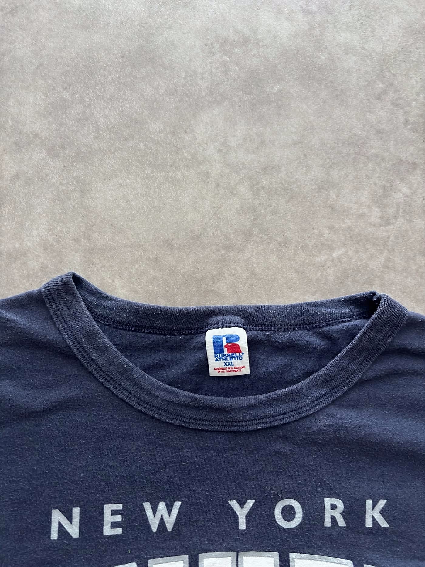 Russell Athletic Vintage Russell Athletic Cropped Boxy T Shirt Yankees - view 4 - Fabricsonder