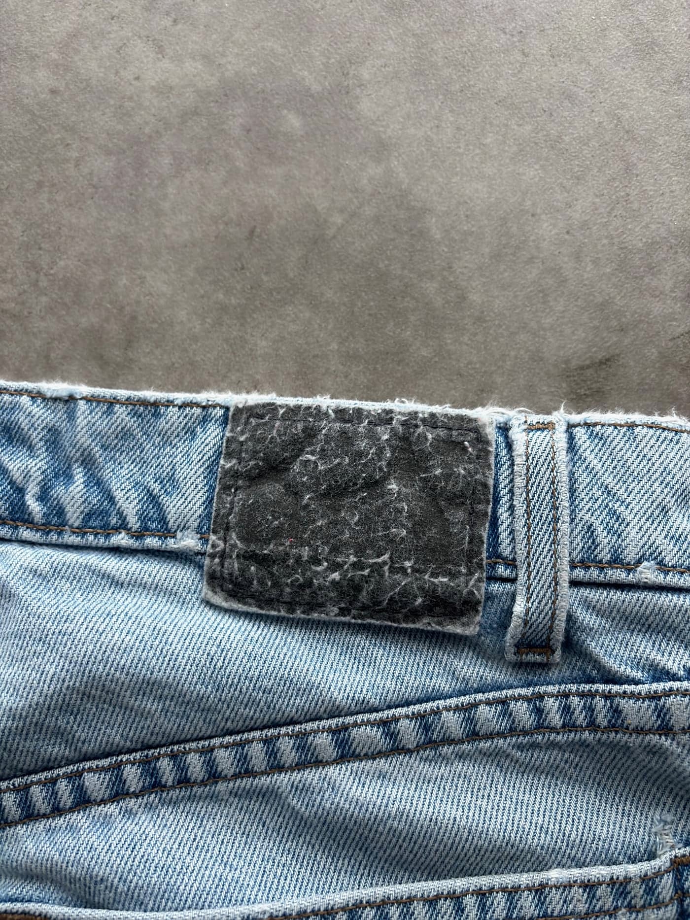 Levi’s Vintage Silver Tab Baggy Jeans - view 5 - Fabricsonder