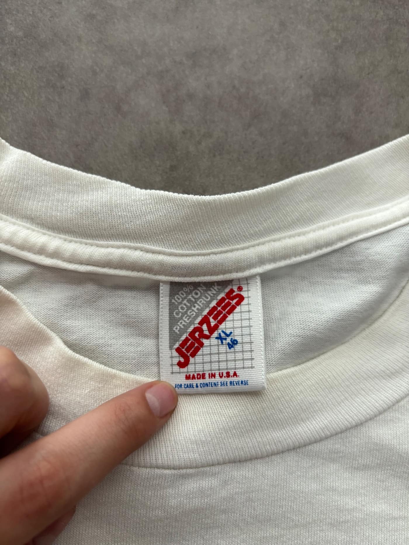 Marlboro Vintage T Shirt Made In Usa - view 4 - Fabricsonder