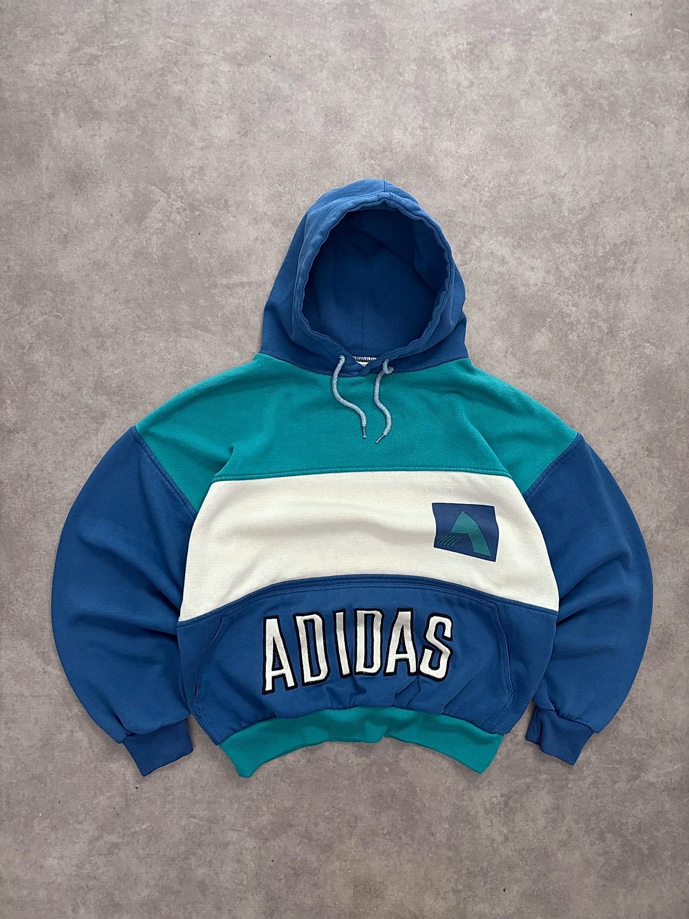 Adidas Vintage 80s Hoodie Made In Taiwan - S/XS - Fabricsonder