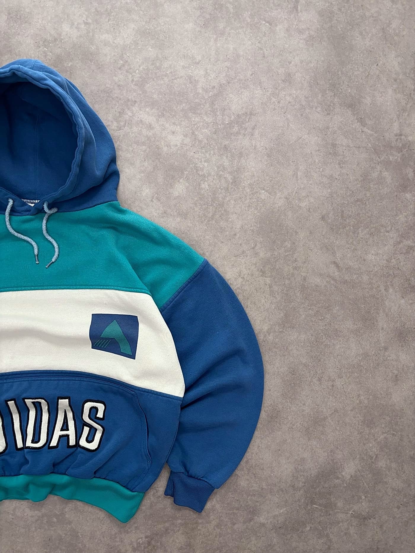 Adidas Vintage 80s Hoodie Made In Taiwan - foto 2 - Fabricsonder