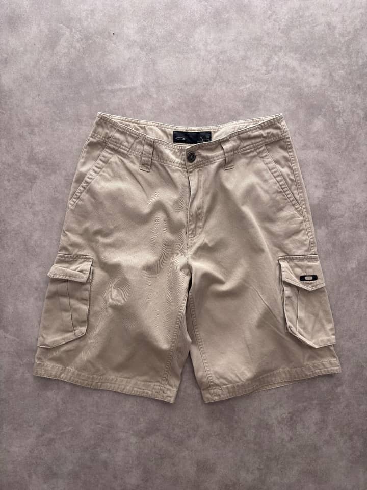 Oakley Vintage Oakley Cargo Shorts - Excellent - W30 - Fabricsonder