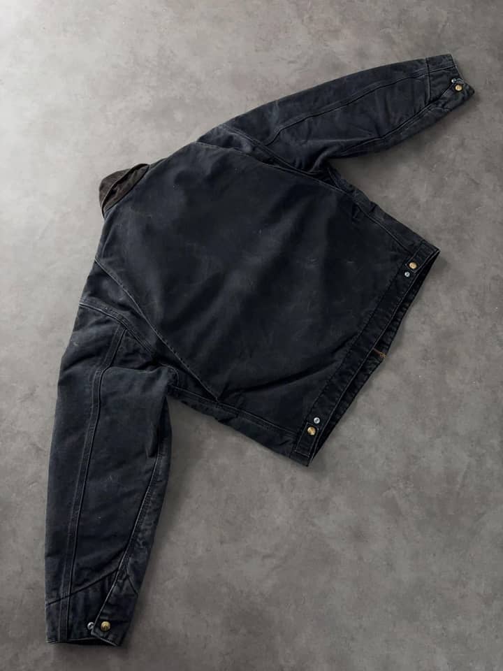 Carhartt Vintage Carhartt J97 Detroit Jacket Made In Mexico - view 4 - Fabricsonder