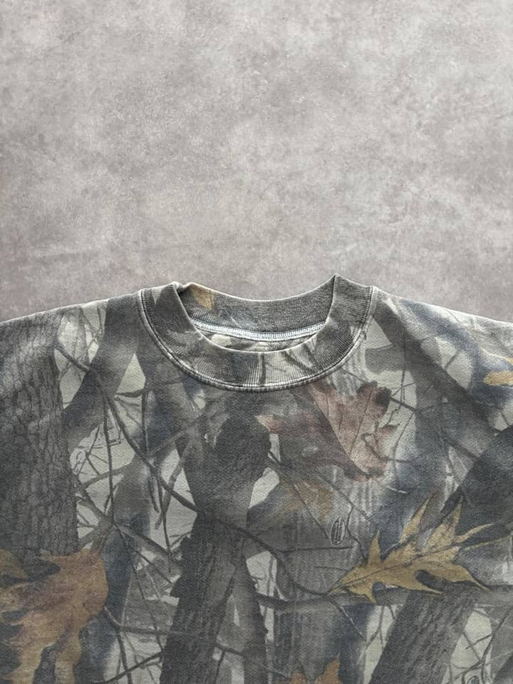 Realtree Vintage Realtree Print Crewneck - view 4 - Fabricsonder