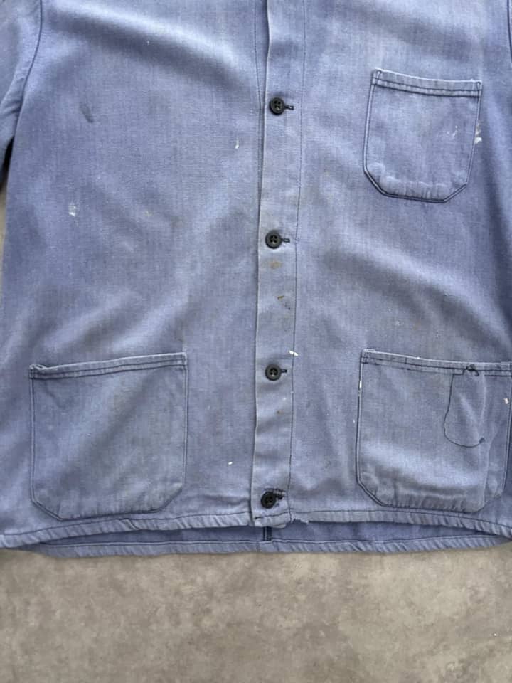 French Workwear Vintage Workwear Shirt Sunfaded And Distressed - view 6 - Fabricsonder