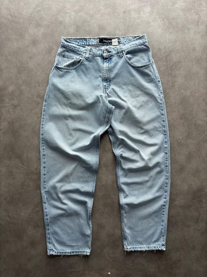 Levi’s Vintage Silver Tab Baggy Jeans - view 2 - Fabricsonder
