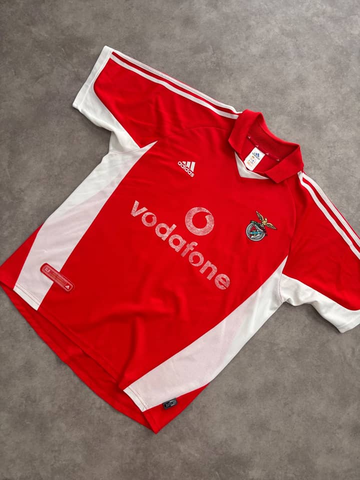 Adidas Vintage Adidas Benfica Home Shirt 2001-2 - view 2 - Fabricsonder