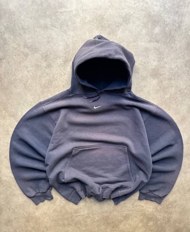 Nike Vintage Grail Centre Swoosh Sunfaded Navy - Good - M - Fabricsonder