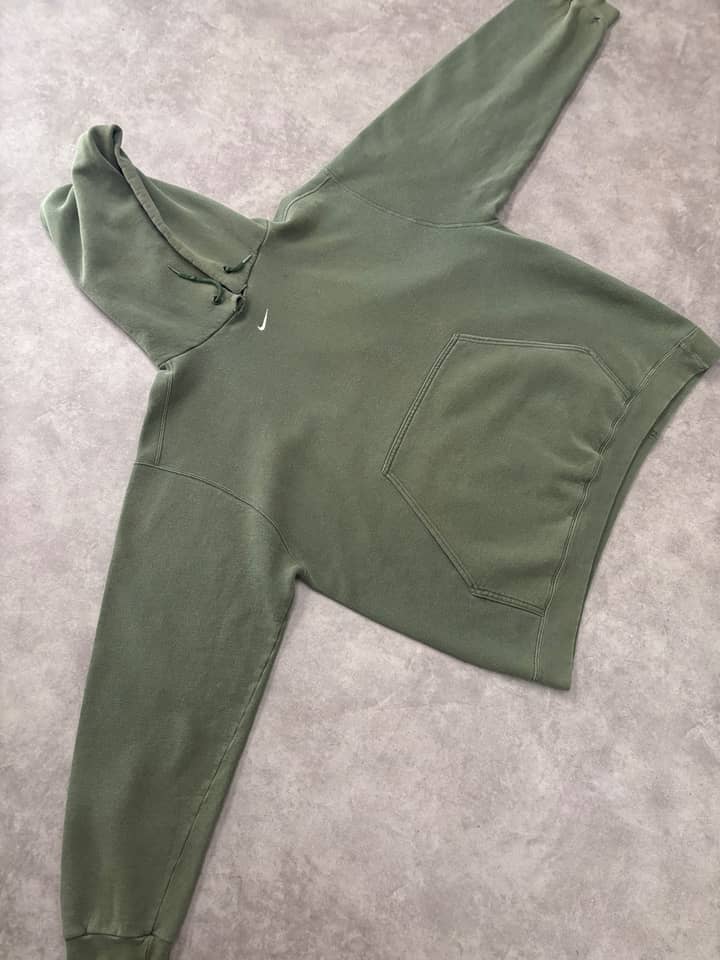 Nike Vintage Centre Swoosh Hoodie Sunfaded Olive Green - view 3 - Fabricsonder